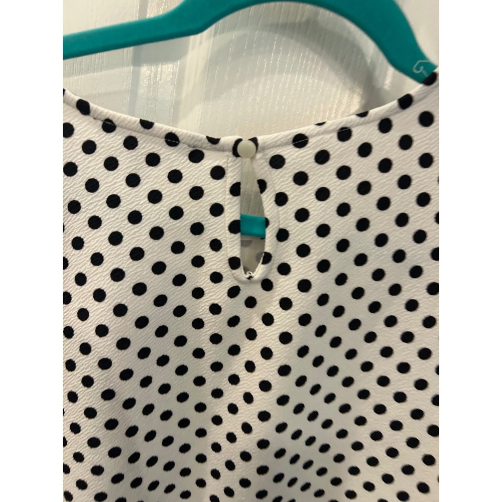 Adrianna Papell Blouse White‎ Black Polka Dot Smocked Cuff Ruffle Top - Picture 7 of 7